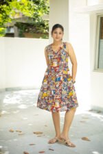 KK Block Print V-Neck Sleeveless Dress