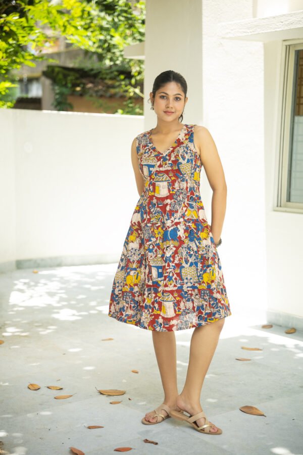 KK Block Print V-Neck Sleeveless Dress