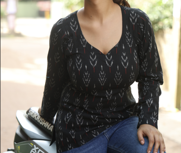 Charcoal Bloom Ikat Print Full Sleeve Short Kurti
